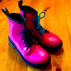 DOC MARTINS Hot Pink ‘Delany’ Patent Leather Boots